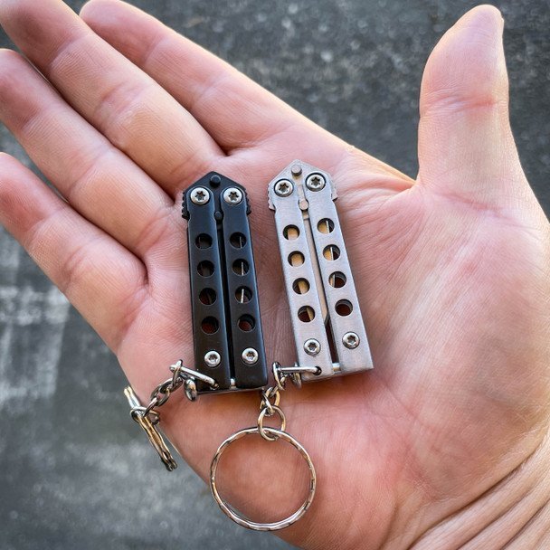 Quicky-Keychain-Butterfly-Knife-Mini-Novelty-Balisong-2.jpg